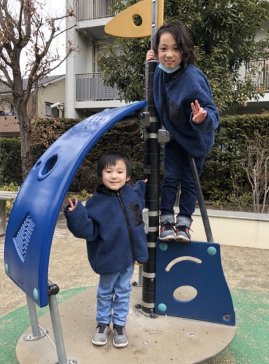 ボアジャケットでお揃いコーデ